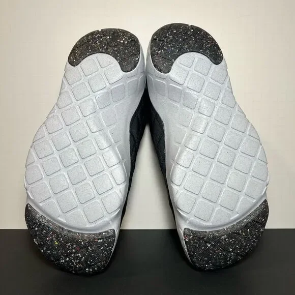 *NWOB* Mens NIKE ACG Moc 3.5 Black Quilted Slip On Shoes / Size 11 - Picture 7 of 8